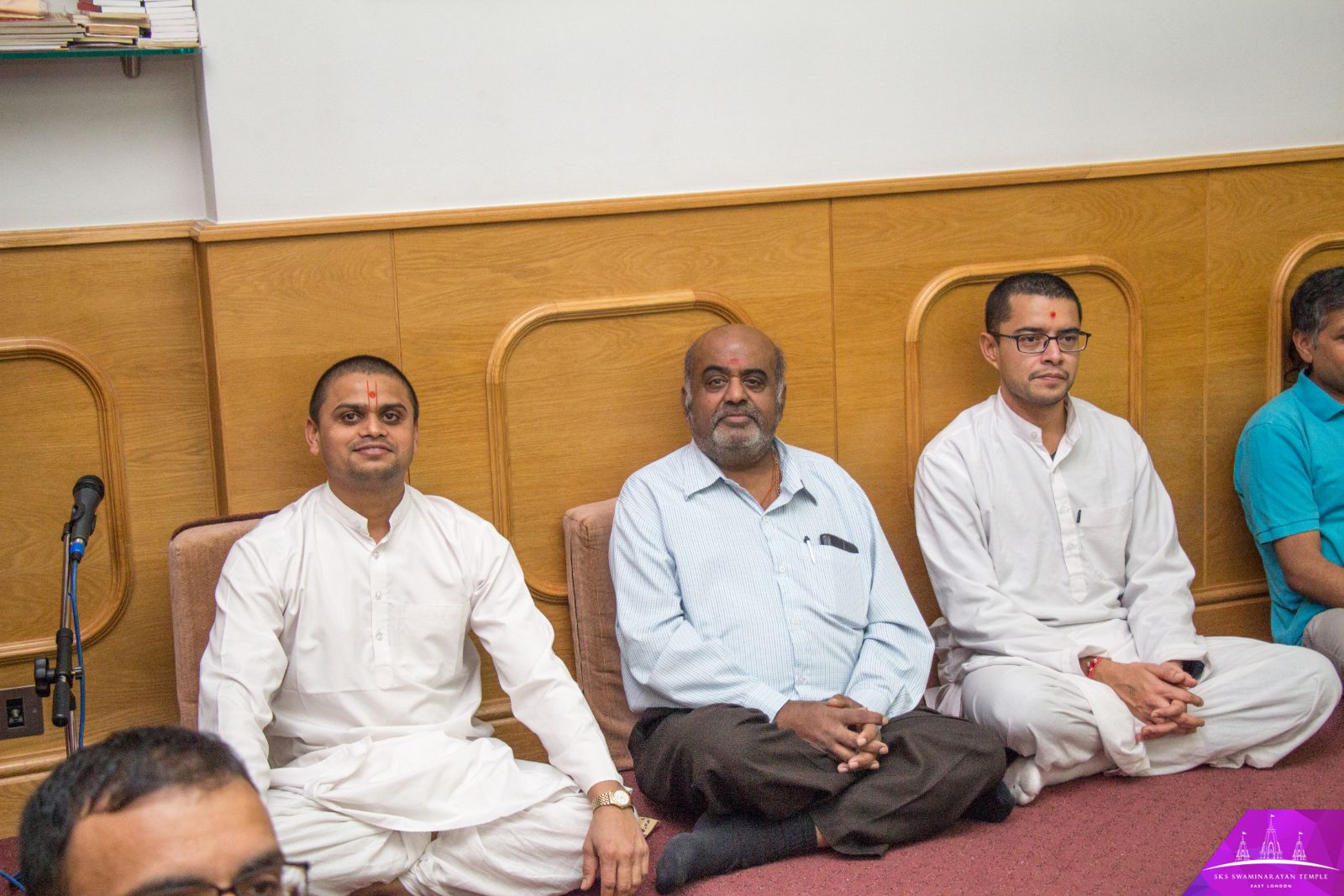 ©1987-2017 SKS Swaminarayan Temple East London